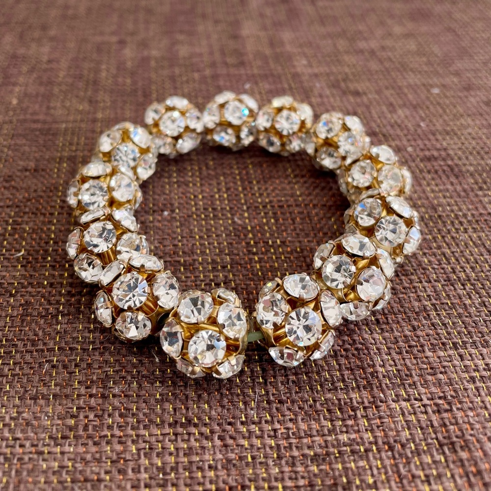 CRYSTAL STRETCH BRACELET